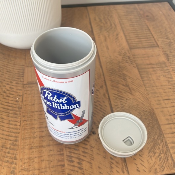 Pabst Blue Ribbon Can Cooler - Picture 7 of 10